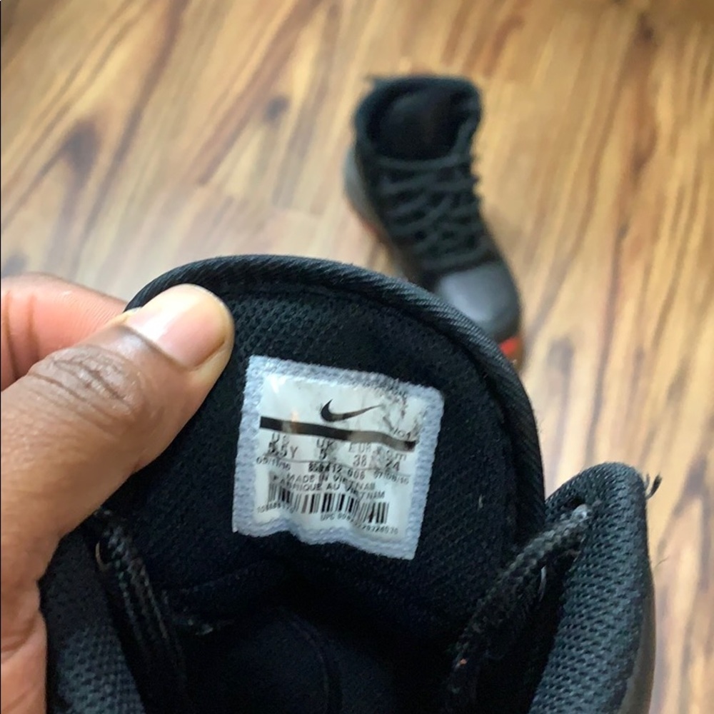 Nike ACG Youth Shoes - Picture 8 of 9